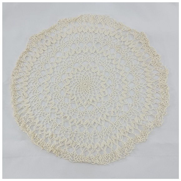 Crochet Circle Design Ruffed Edge Doily, 12" - Picture 6 of 8
